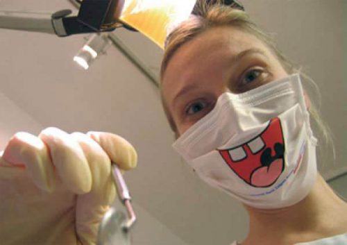Профессия стоматолог: плюсы и минусы